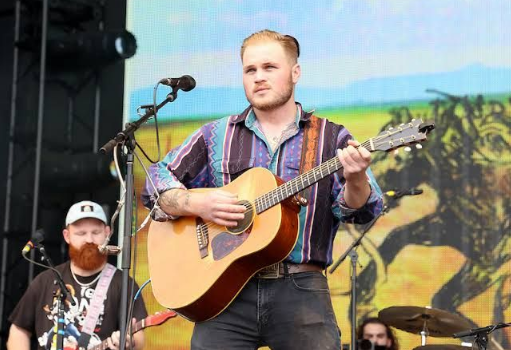How Tall Is Zach Bryan Everything You Need to Know About the Country Star